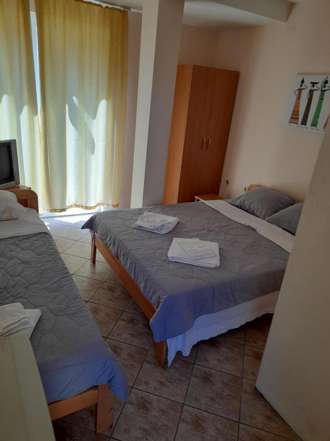 Bato Rooms Peštani Dış mekan fotoğraf