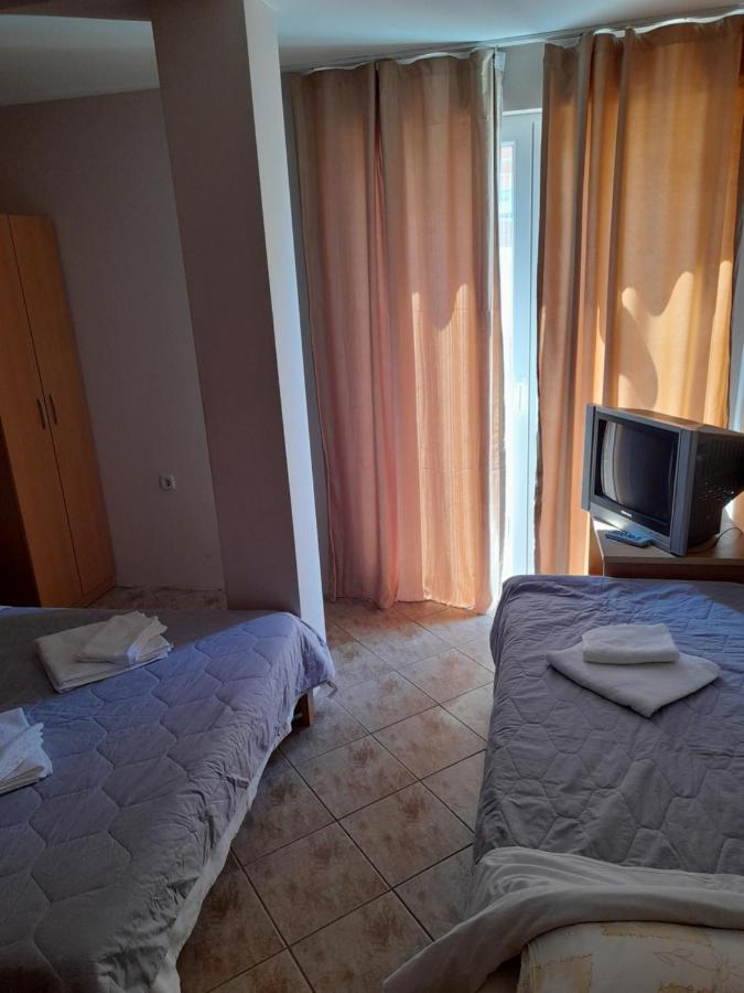 Bato Rooms Peštani Dış mekan fotoğraf
