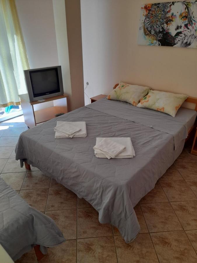 Bato Rooms Peštani Dış mekan fotoğraf