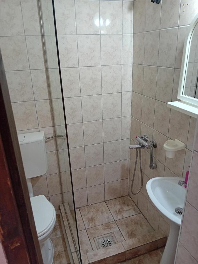 Bato Rooms Peštani Dış mekan fotoğraf